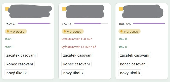 Ukázka propojení databází v Notion.